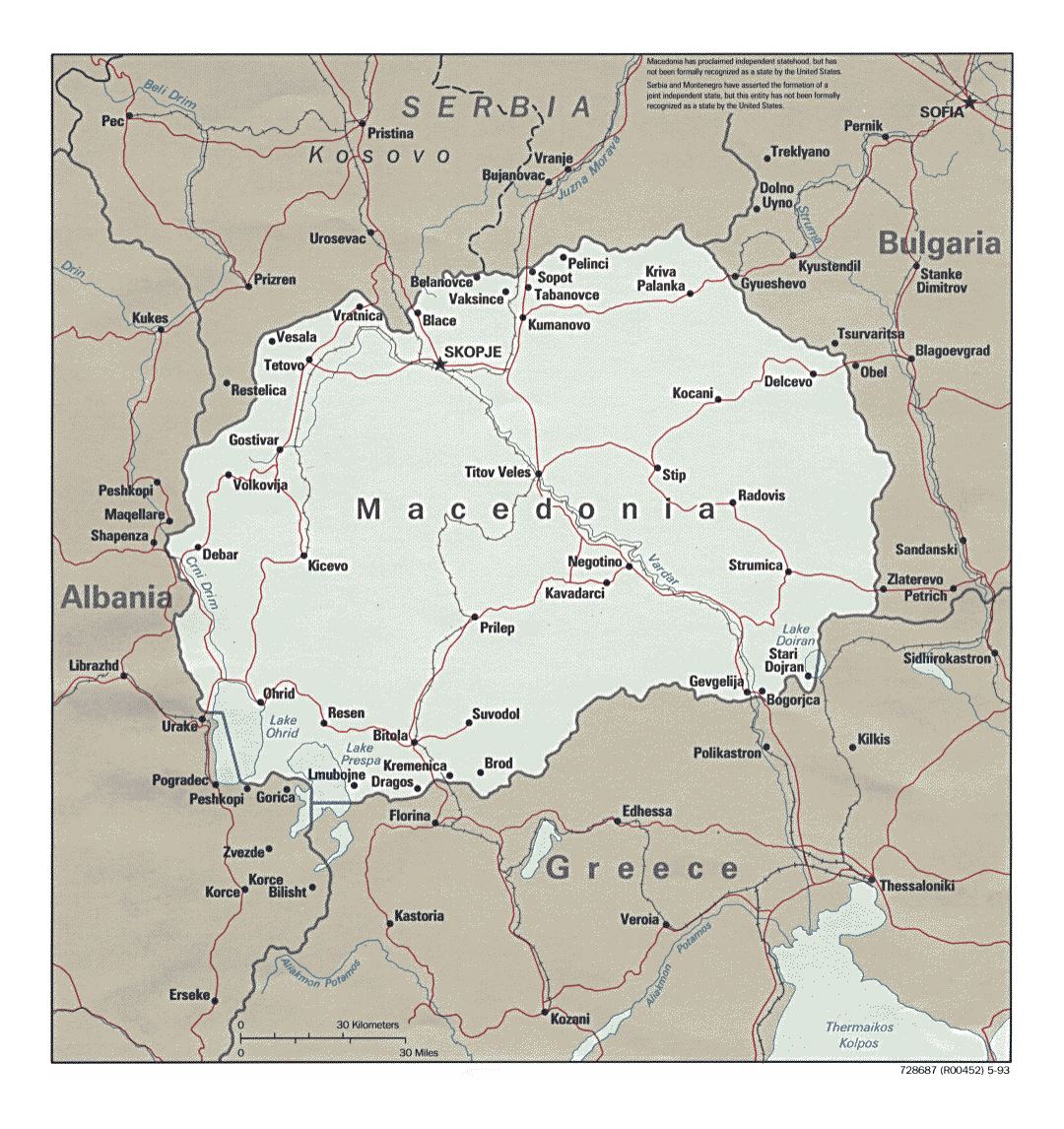 Детальная политическая карта Македонии с дорогами и крупными городами - 1993