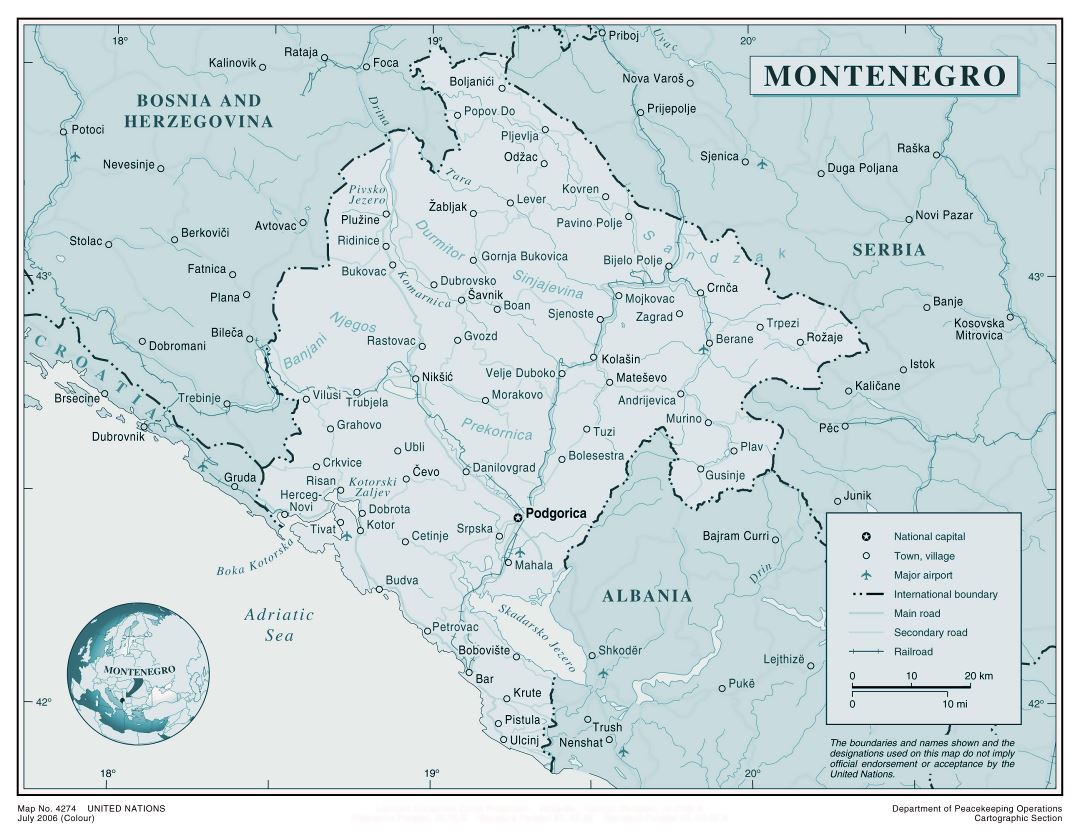 Большая детальная политическая карта Черногории