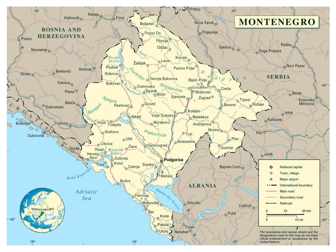 Большая детальная политическая карта Черногории с городами