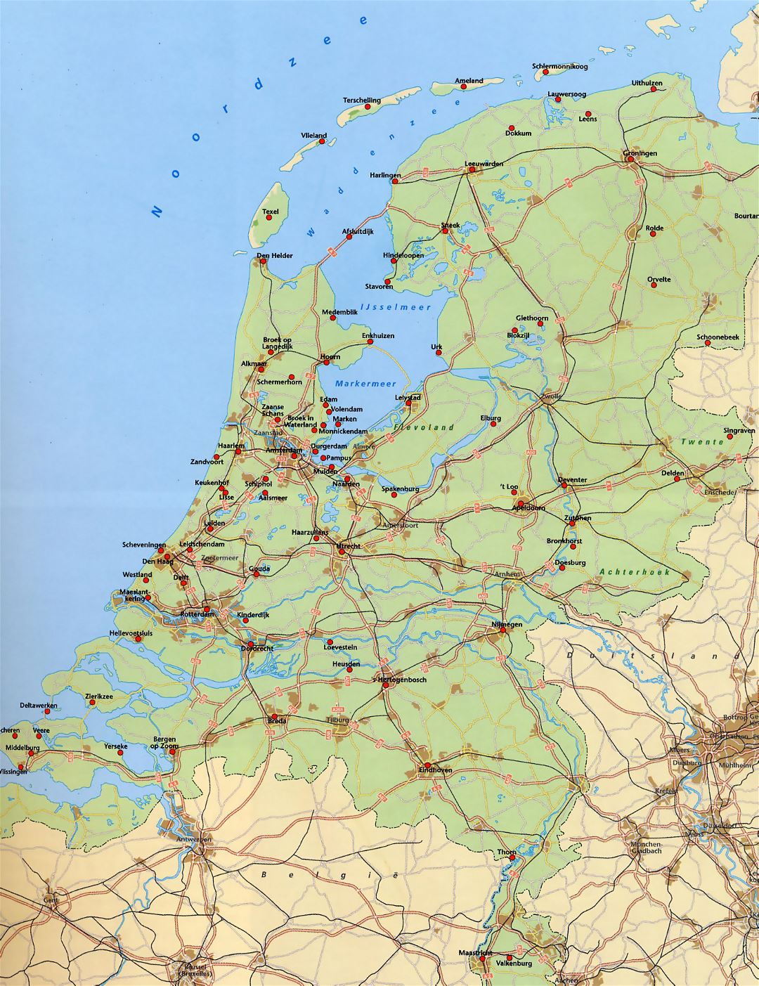Большая карта Нидерландов с дорогами, железными дорогами и крупными городами
