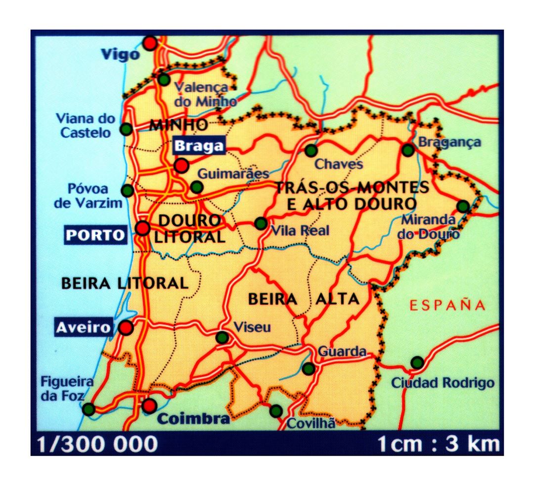 Детальная карта Северной Португалии с крупными городами и основными дорогами