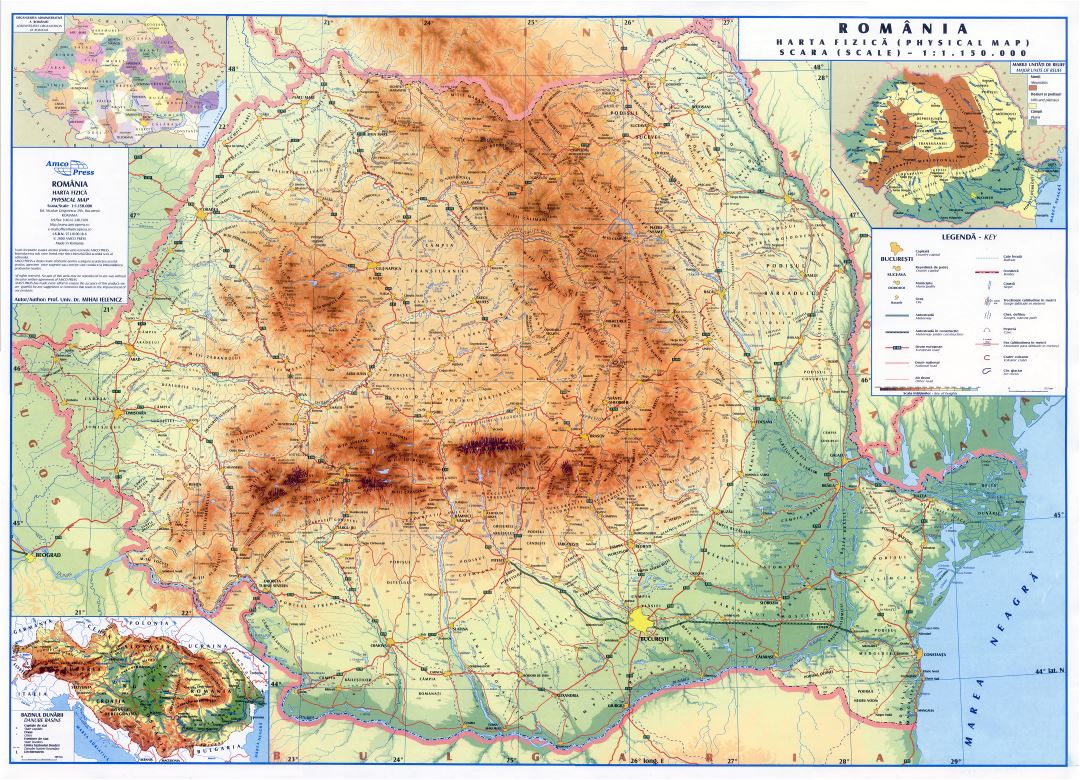 Крупномасштабная детальная физическая карта Румынии с дорогами, городами и другими пометками