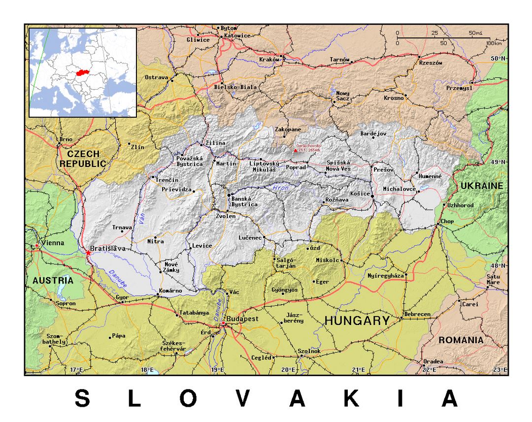 Детальная политическая карта Словакии с рельефом