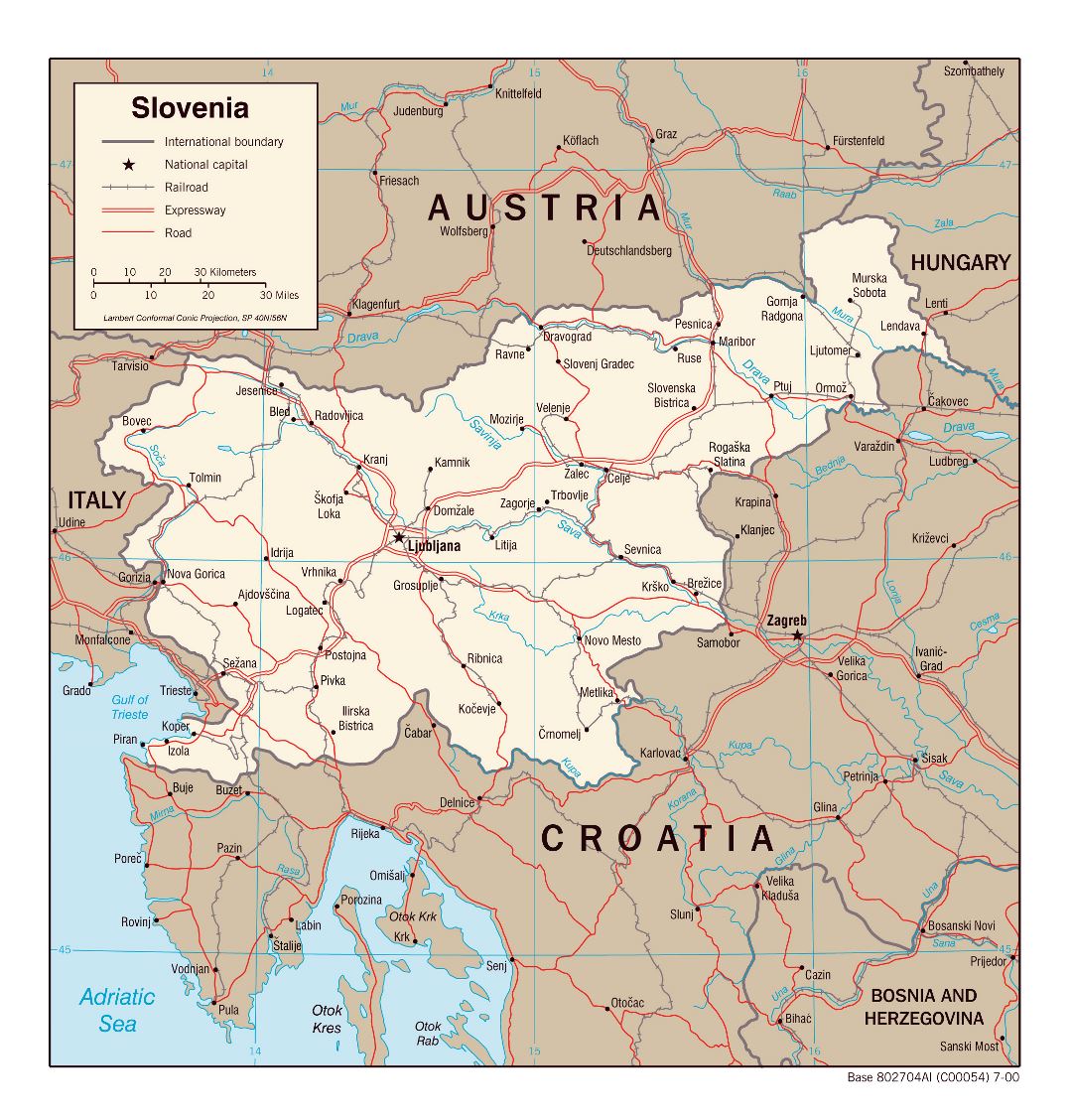 Большая детальная политическая карта Словении с дорогами, железными дорогами и крупными городами - 2000