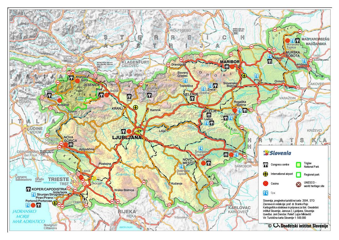 Большая детальная карта дорог и туристическая карта Словении с рельефом