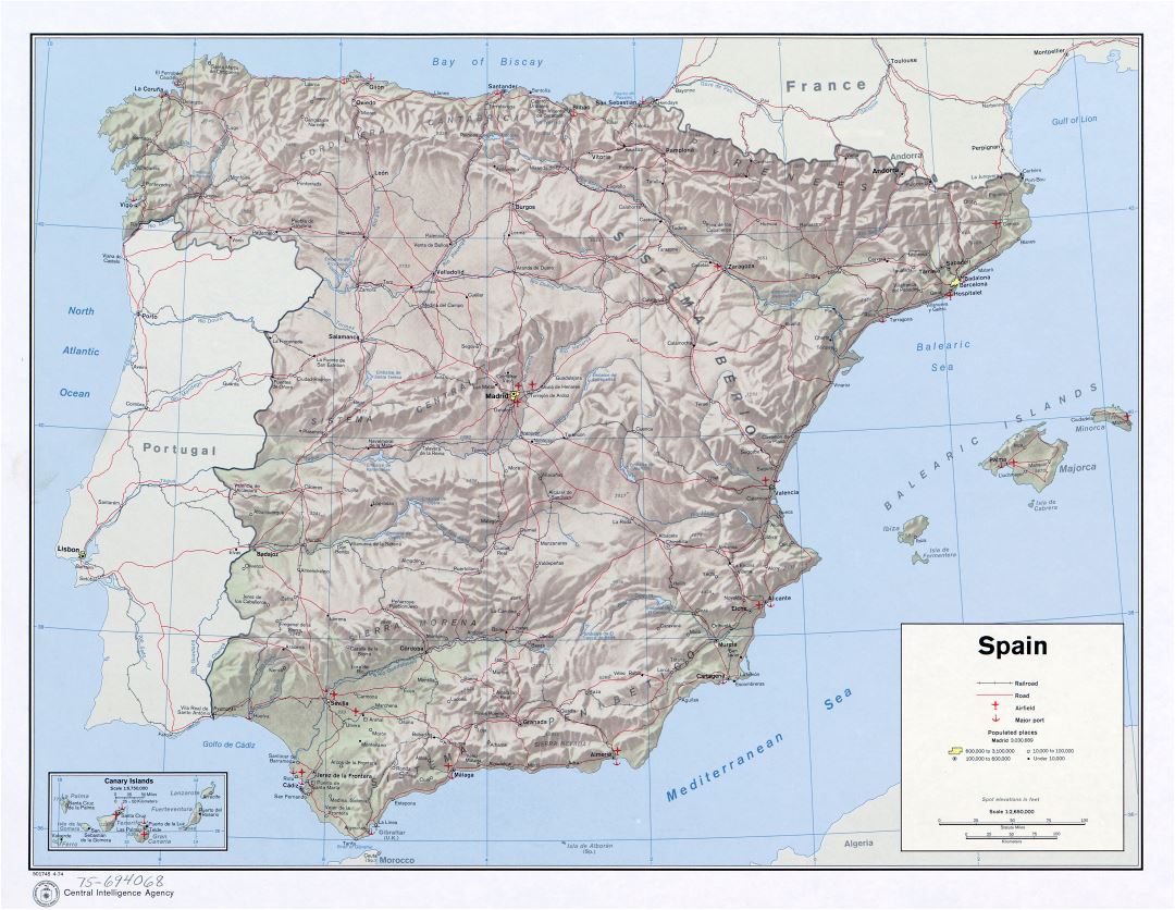 Крупномасштабная политическая карта Испании с рельефом, дорогами, железными дорогами, городами, портами и аэропортами - 1974