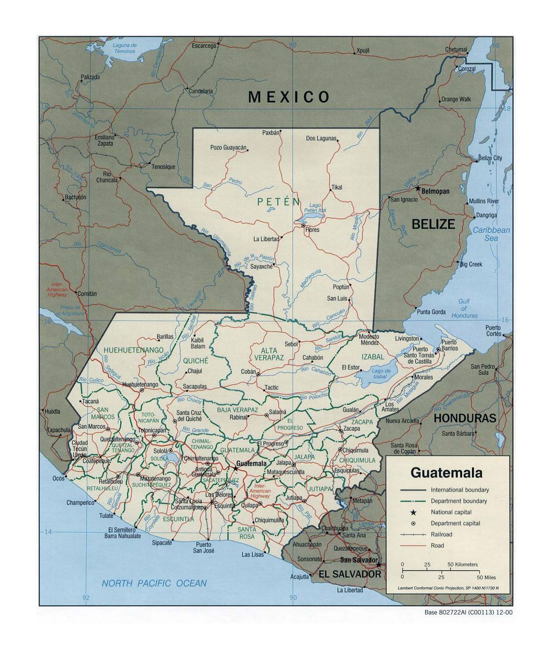 Детальная политическая и административная карта Гватемалы с дорогами, железными дорогами и крупными городами - 2000