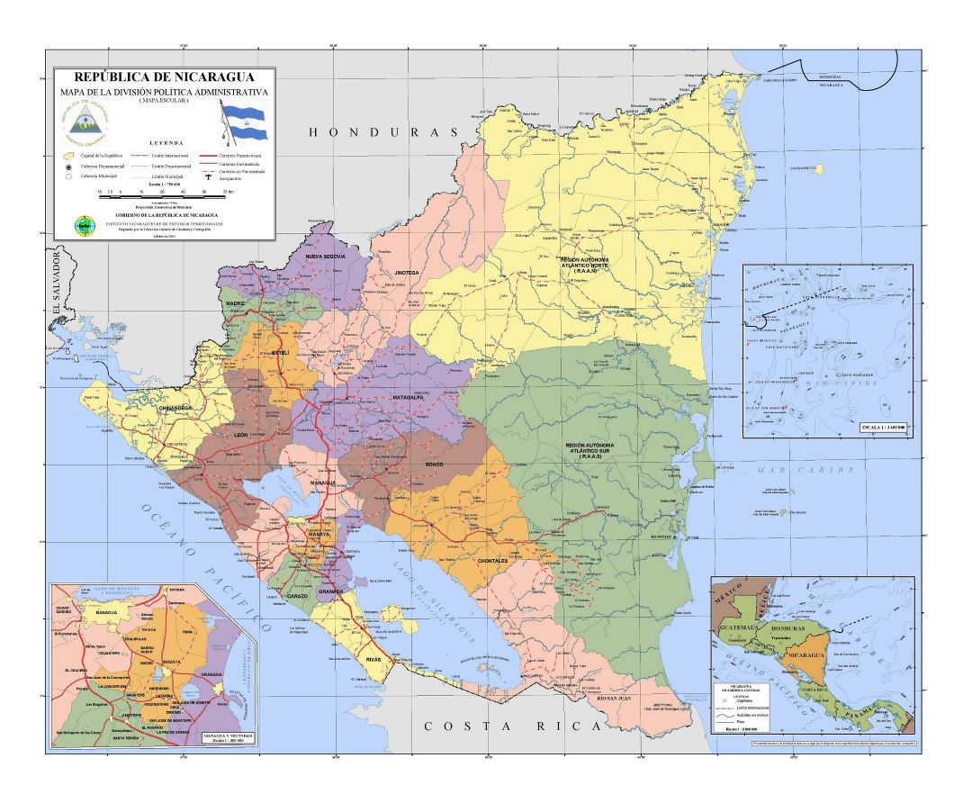 Большая карта административных делений Никарагуа с дорогами, городами и аэропортами