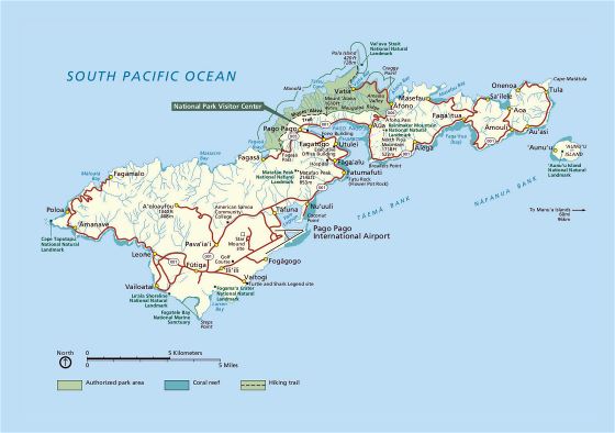 Большая карта острова Тутуила, Американского Самоа с парками, рифами, дорогами, городами и деревнями