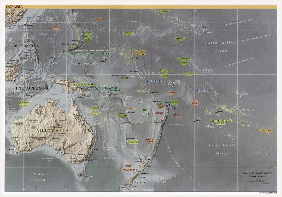 Большая политическая карта Австралии и Океании с рельефом и столицами - 1999
