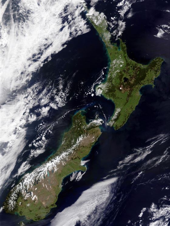 Большая детальная спутниковая карта Новой Зеландии