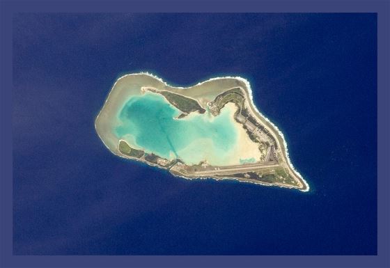 Большая спутниковая карта острова Уэйк