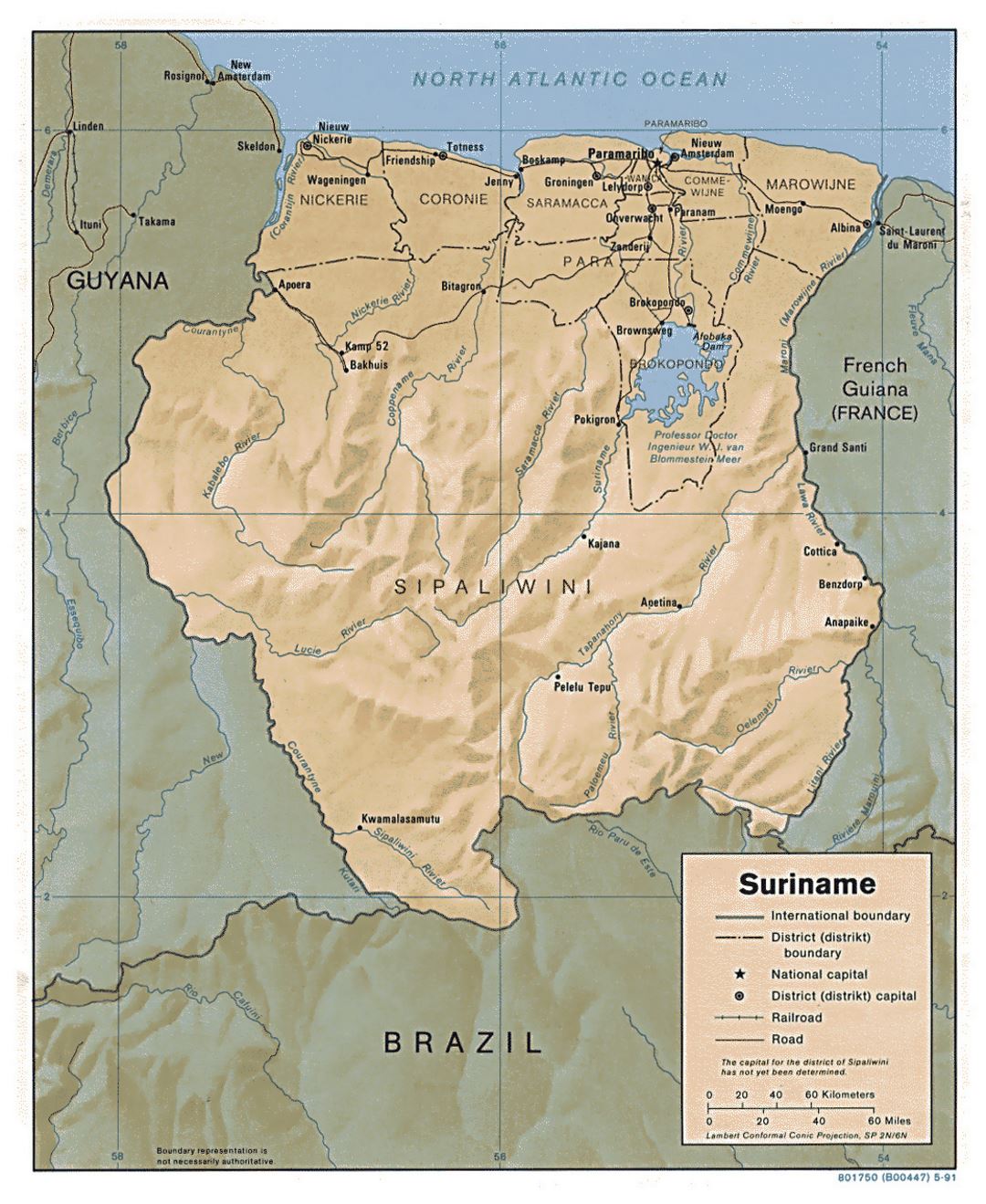 Детальная политическая и административная карта Суринама с рельефом, дорогами и крупными городами
