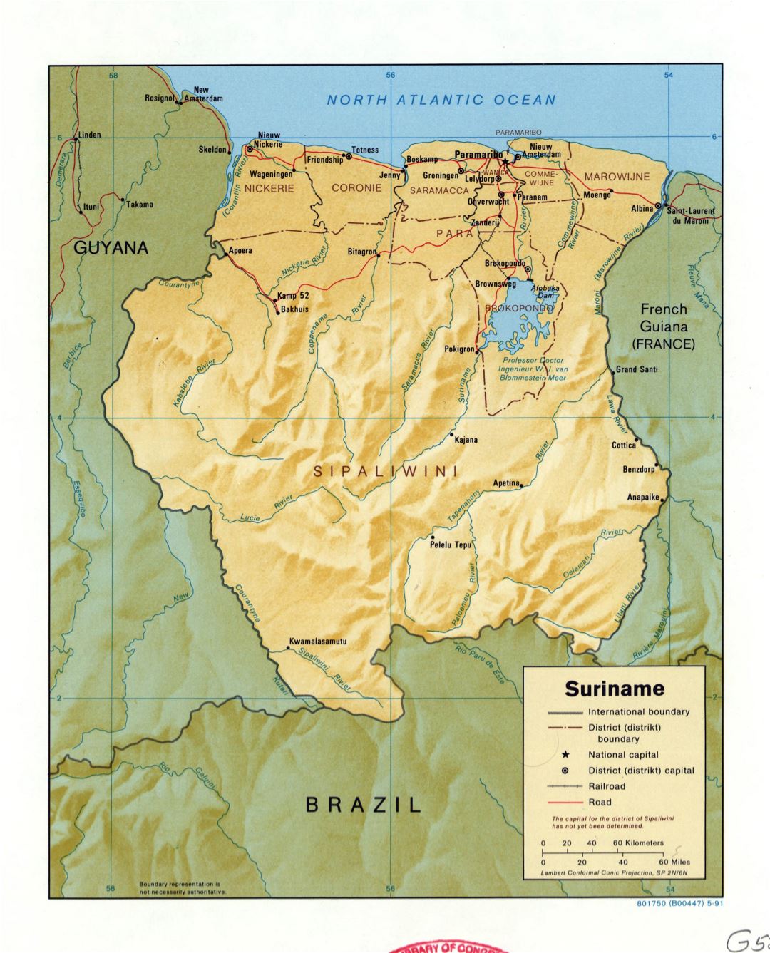 Большая детальная политическая и административная карта Суринама с рельефом, пометками дорог, железных дорог и крупных городов - 1991