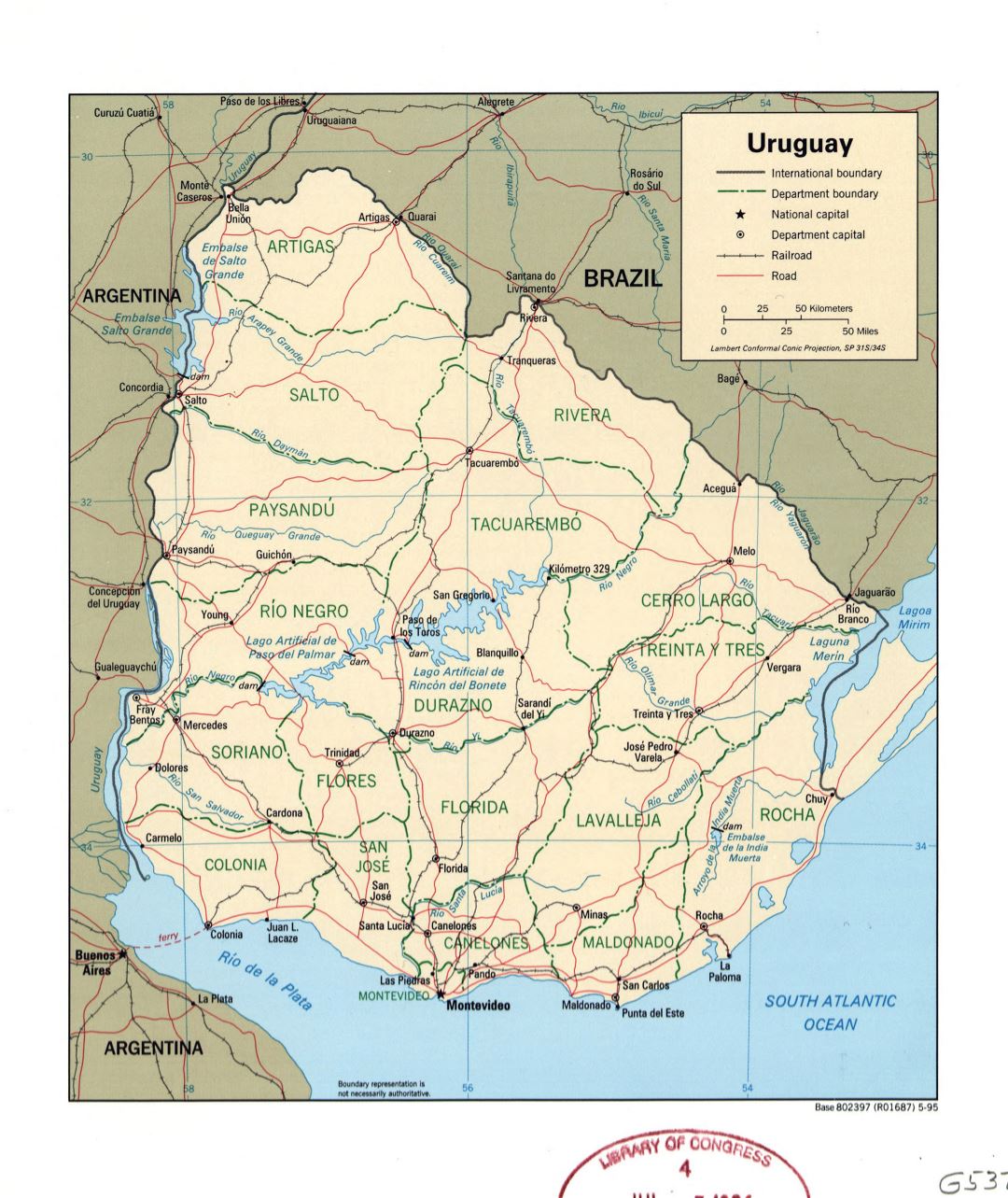 Большая подробная политическая и административная карта Уругвая с пометками дорог, железных дорог и крупных городов - 1995