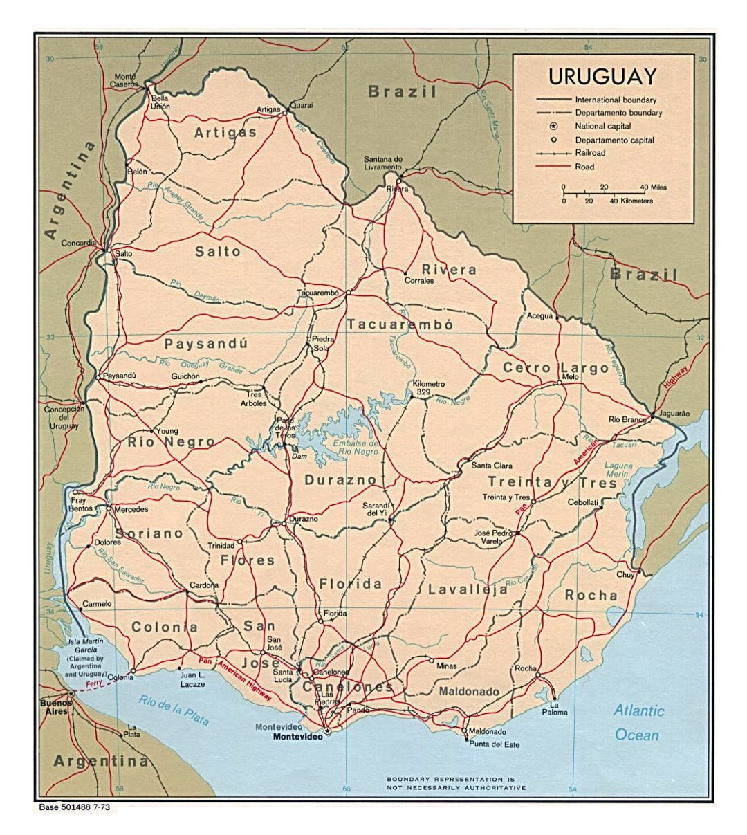 Большая политическая и административная карта Уругвая с дорогами и городами - 1973